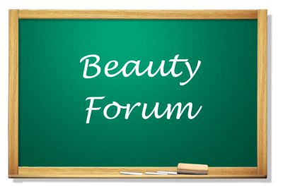 Tablica z napisem Beauty Forum